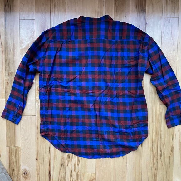 LL Bean Signature Flannel - Picture 9 of 9